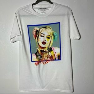 NWT Birds of Prey, Harley Quinn Graphic T-Shirt. Size Small